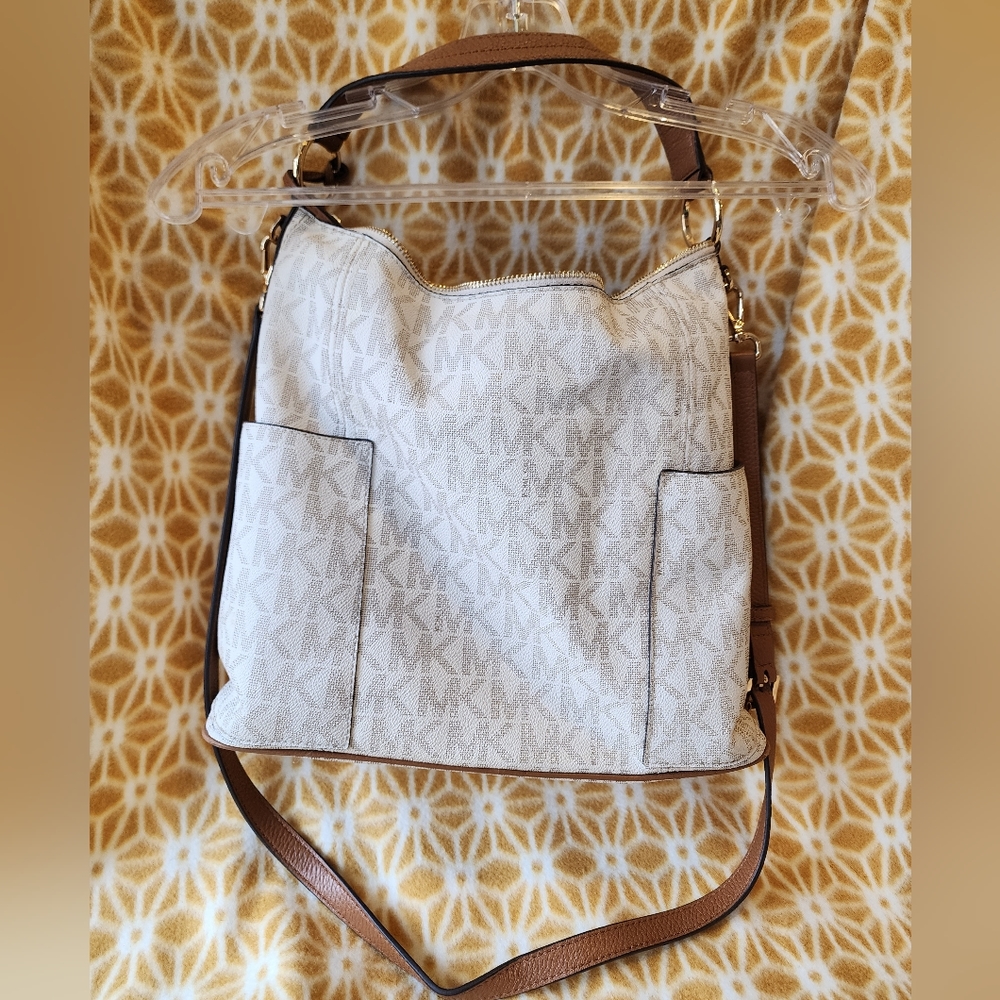 Michael Kors Tote